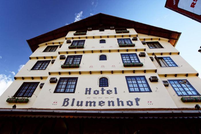 Hotel Blumenhof Блуменау Экстерьер фото