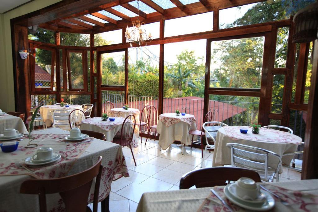 Hotel Blumenhof Блуменау Экстерьер фото