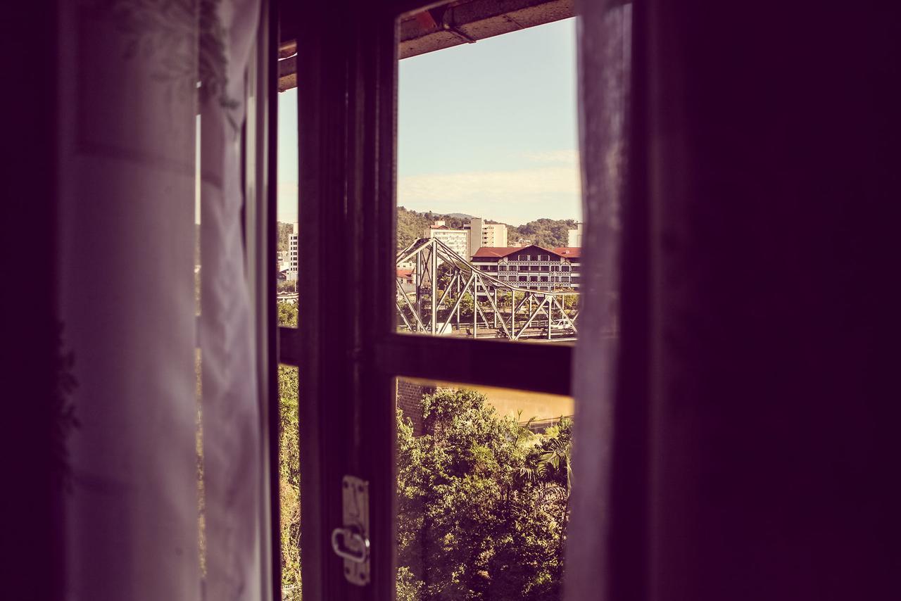 Hotel Blumenhof Блуменау Экстерьер фото